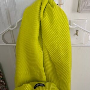 Steve Madden scarf